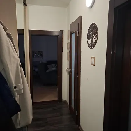 Lejlighed Krasny 3 Izbovy Bratislava-lamac *