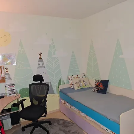 Krasny 3 Izbovy Bratislava-lamac Bratysława